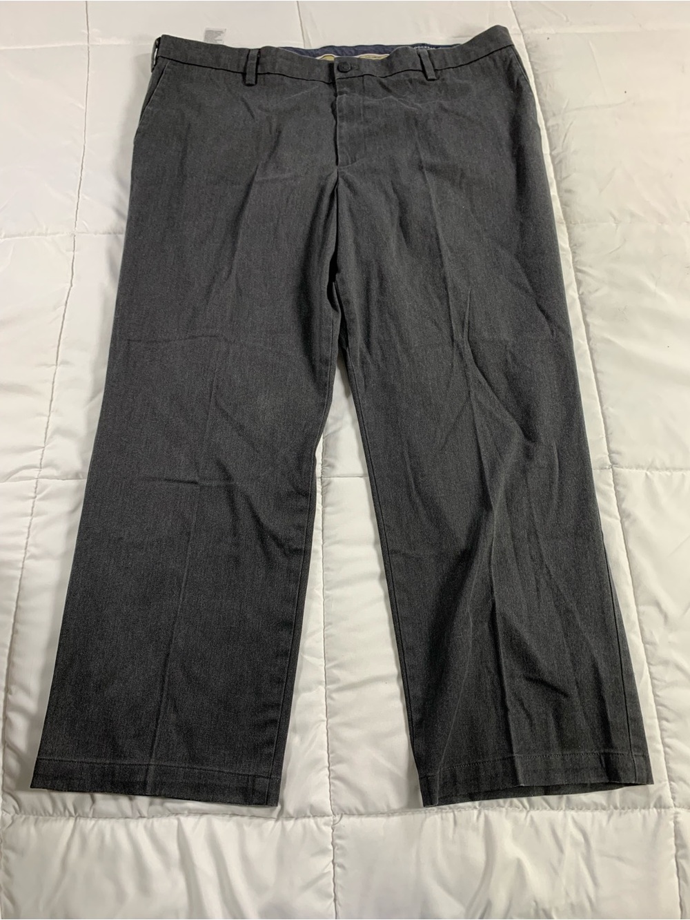 Pre loved DOCKERS pants mens size 42x30